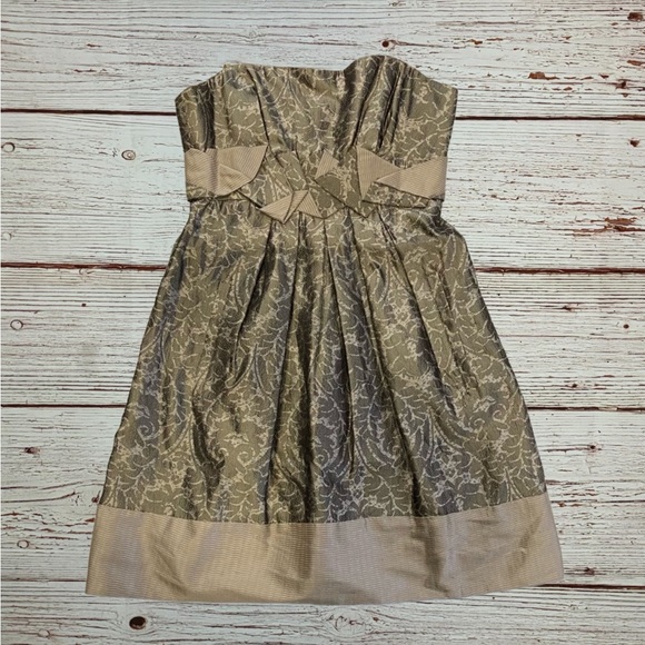 BCBG MaxAzria Strapless Gold/Pewter A line Cocktail Dress Sz 0 - Picture 4 of 11